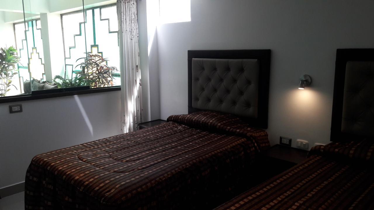 Hotel Quilla House 2 Urubamba Exterior photo