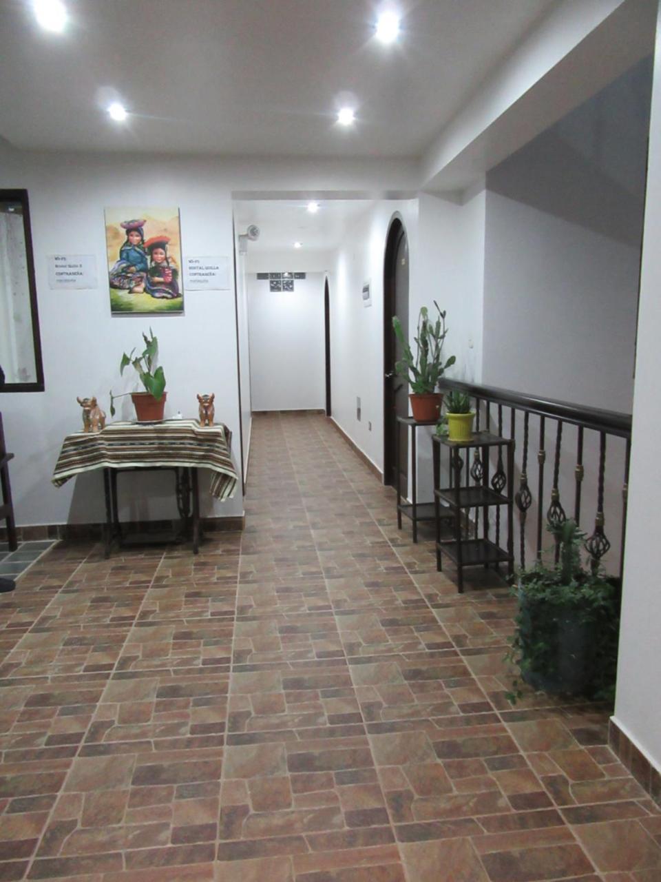 Hotel Quilla House 2 Urubamba Exterior photo
