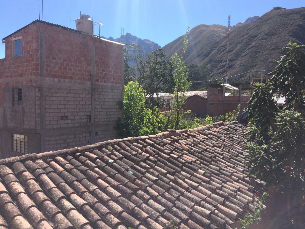 Hotel Quilla House 2 Urubamba Exterior photo